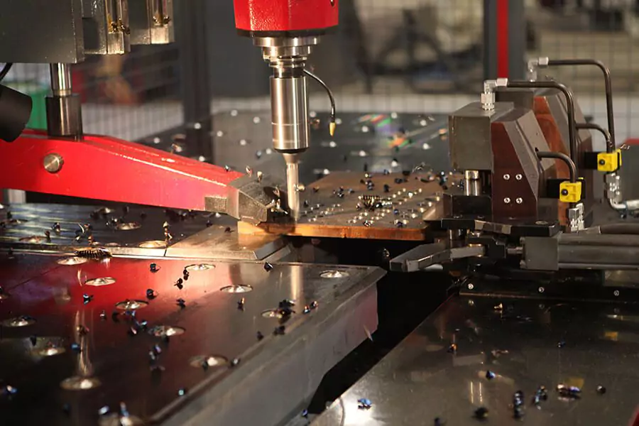 دستگاه سوراخکاری فلزات (دریل CNC) شانزده ابزاره AFD
