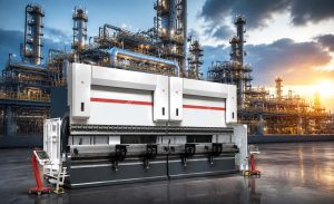 نقش پرس برک CNC در تولید قطعات پالایشگاهی